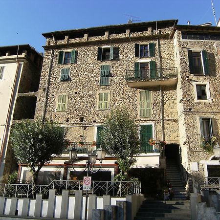 Il Nido Di Rondine Bed & Breakfast Dolceacqua Exterior foto