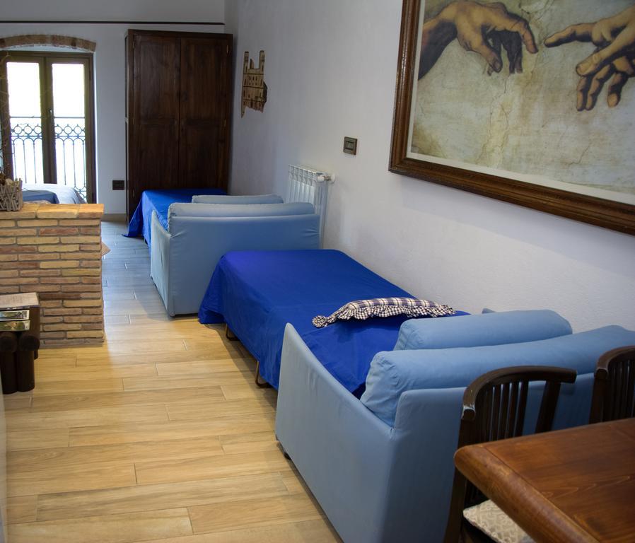 Il Nido Di Rondine Bed & Breakfast Dolceacqua Exterior foto