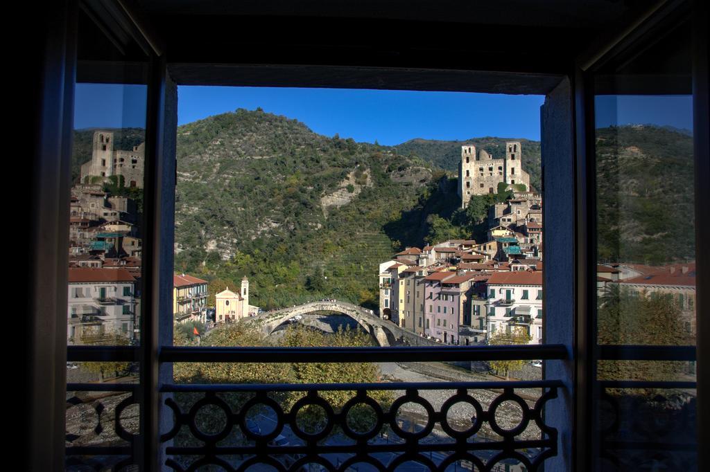 Il Nido Di Rondine Bed & Breakfast Dolceacqua Exterior foto